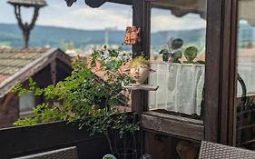 Gästehaus Arracher Hof